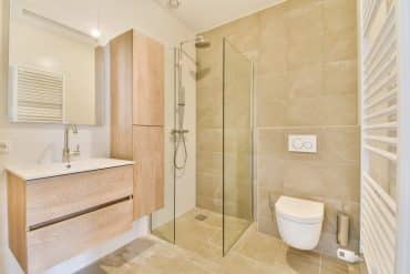 Comment rénover salle de bain sans travaux