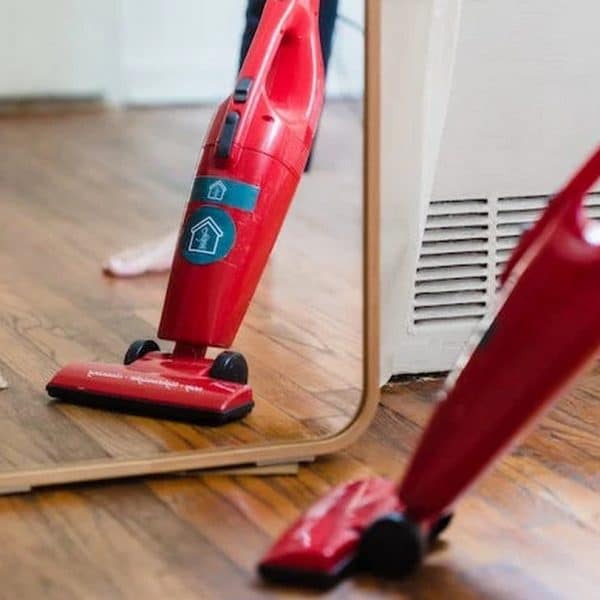 Choisir aspirateur puissant efficace maison