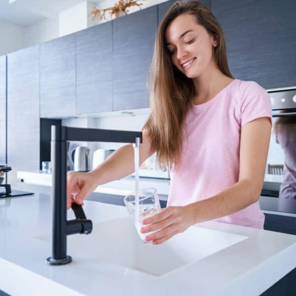 Comment nettoyer robinet noir