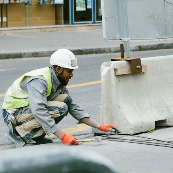 Zoom sur les passes-câbles